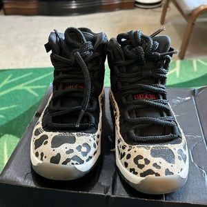 Animal instinct size 1y